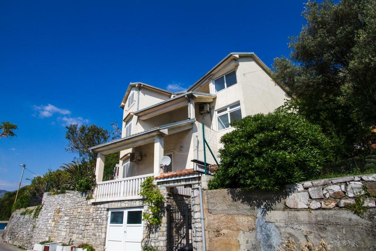 Apartmani Vesna Tivat Dış mekan fotoğraf