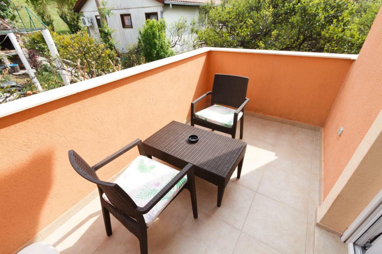 Apartmani Vesna Tivat Dış mekan fotoğraf